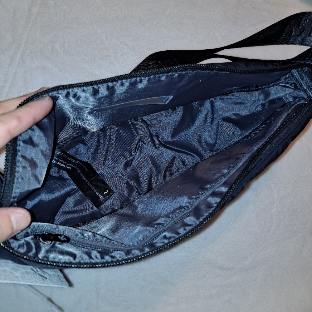 Free People Movement Black Crossbody Sling Bag with Adjustable Strap - Picture 7 of 10